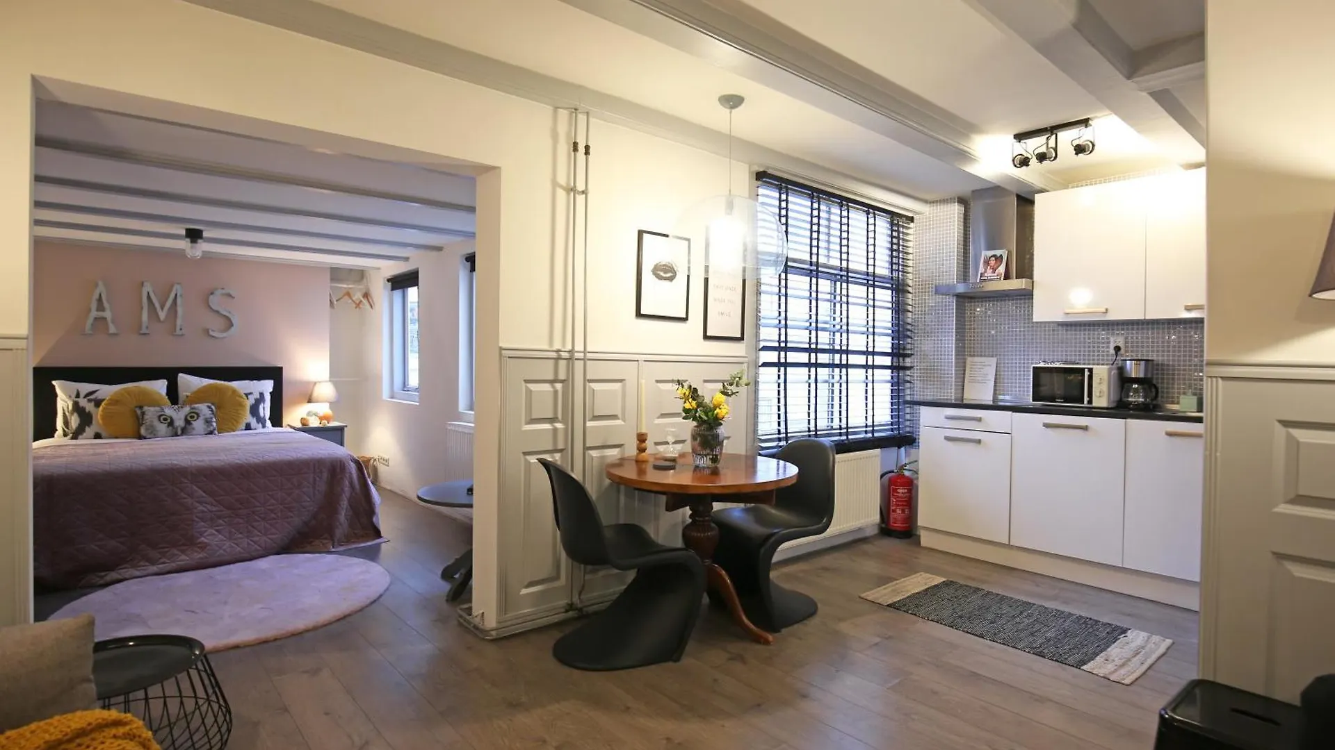 Dok Apartments Амстердам 0*,