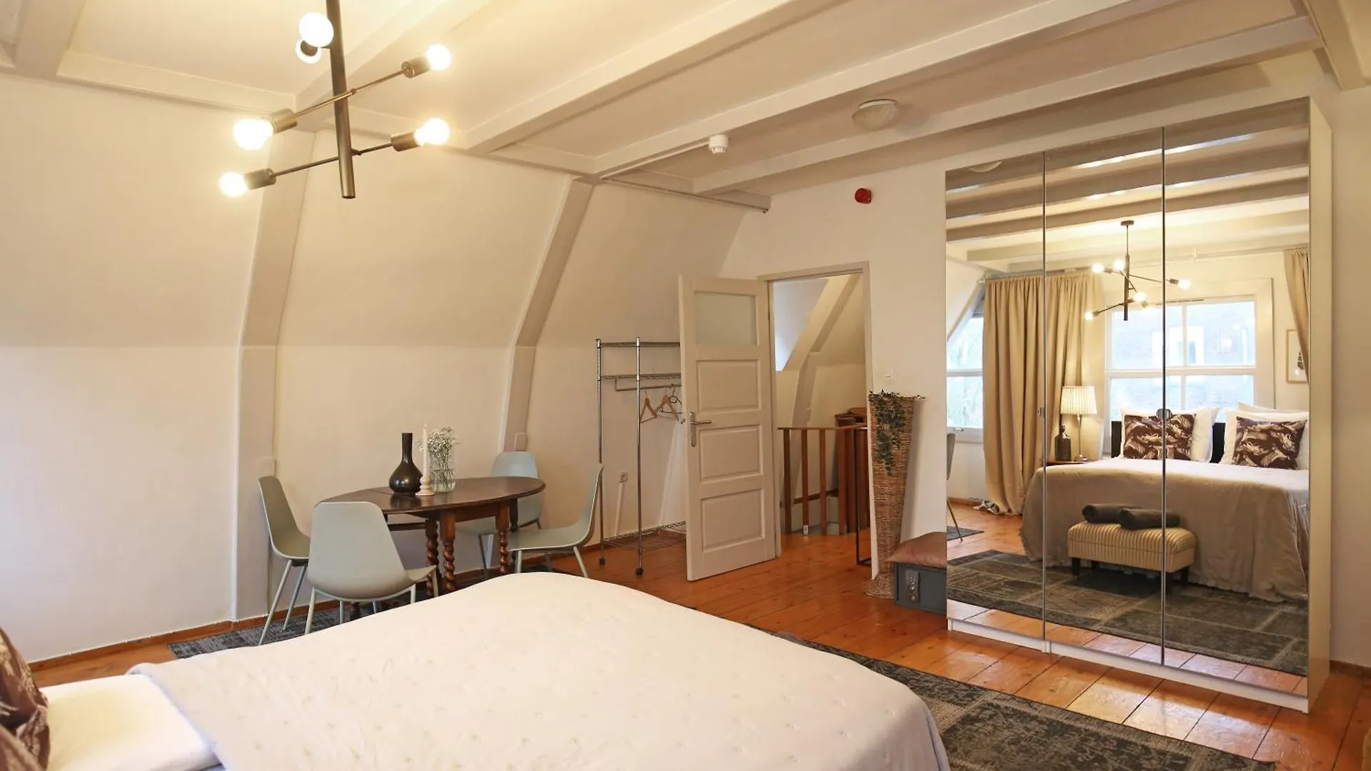 Dok Apartments Амстердам