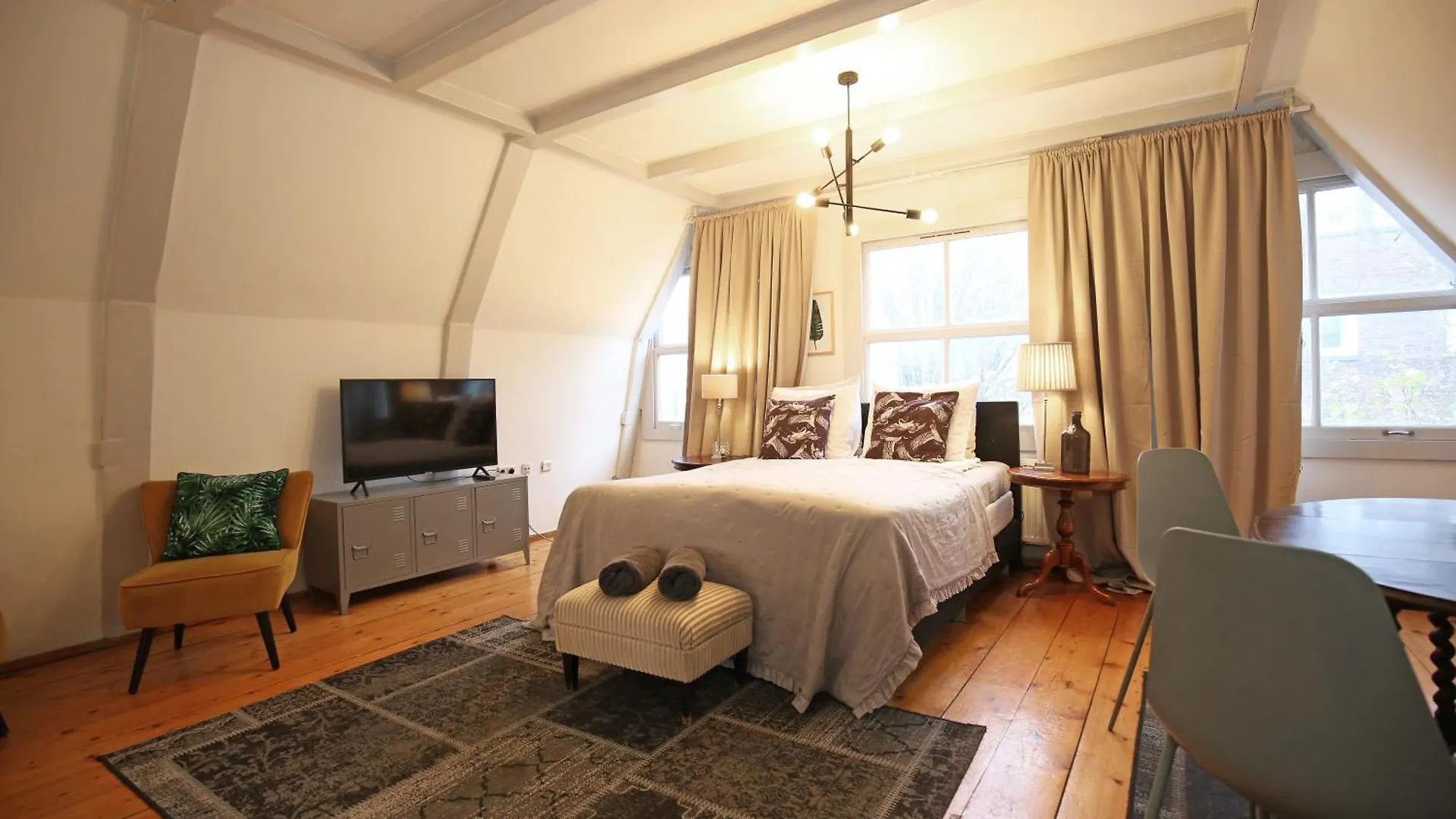 Dok Apartments Амстердам